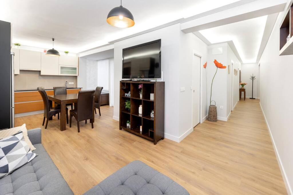 Precioso Piso Con Terraza En Centro De Granada Apartment Ngoại thất bức ảnh