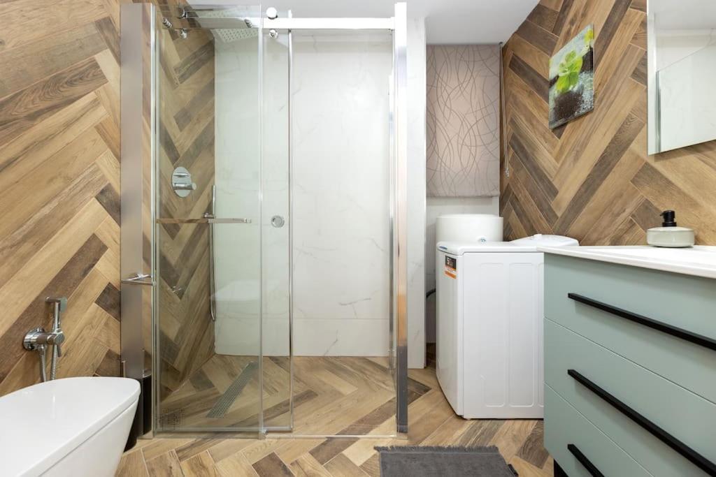 Precioso Piso Con Terraza En Centro De Granada Apartment Ngoại thất bức ảnh